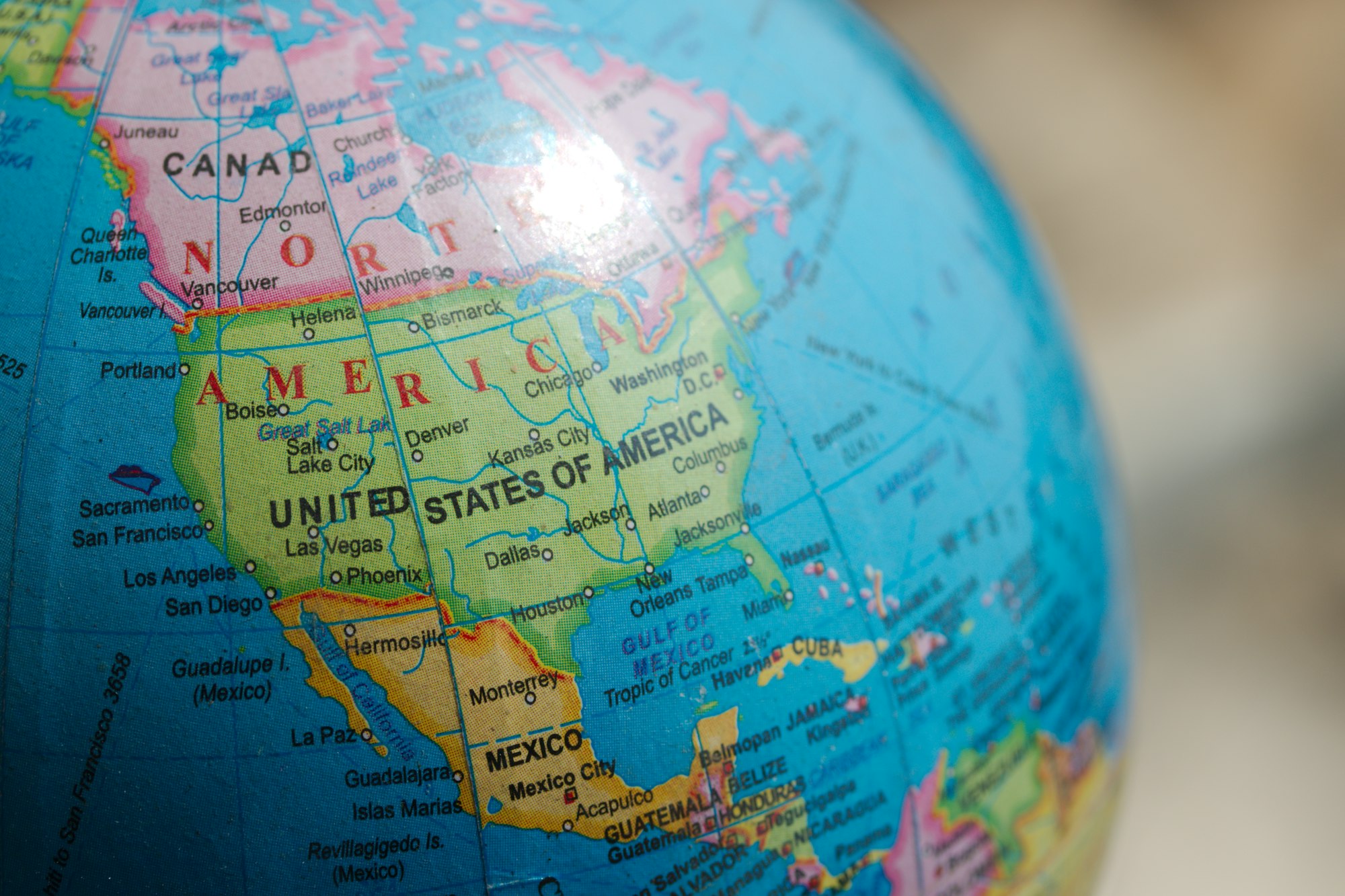 United States Scams 2025: The AI Revolution Fuels an Epidemic of Fraud